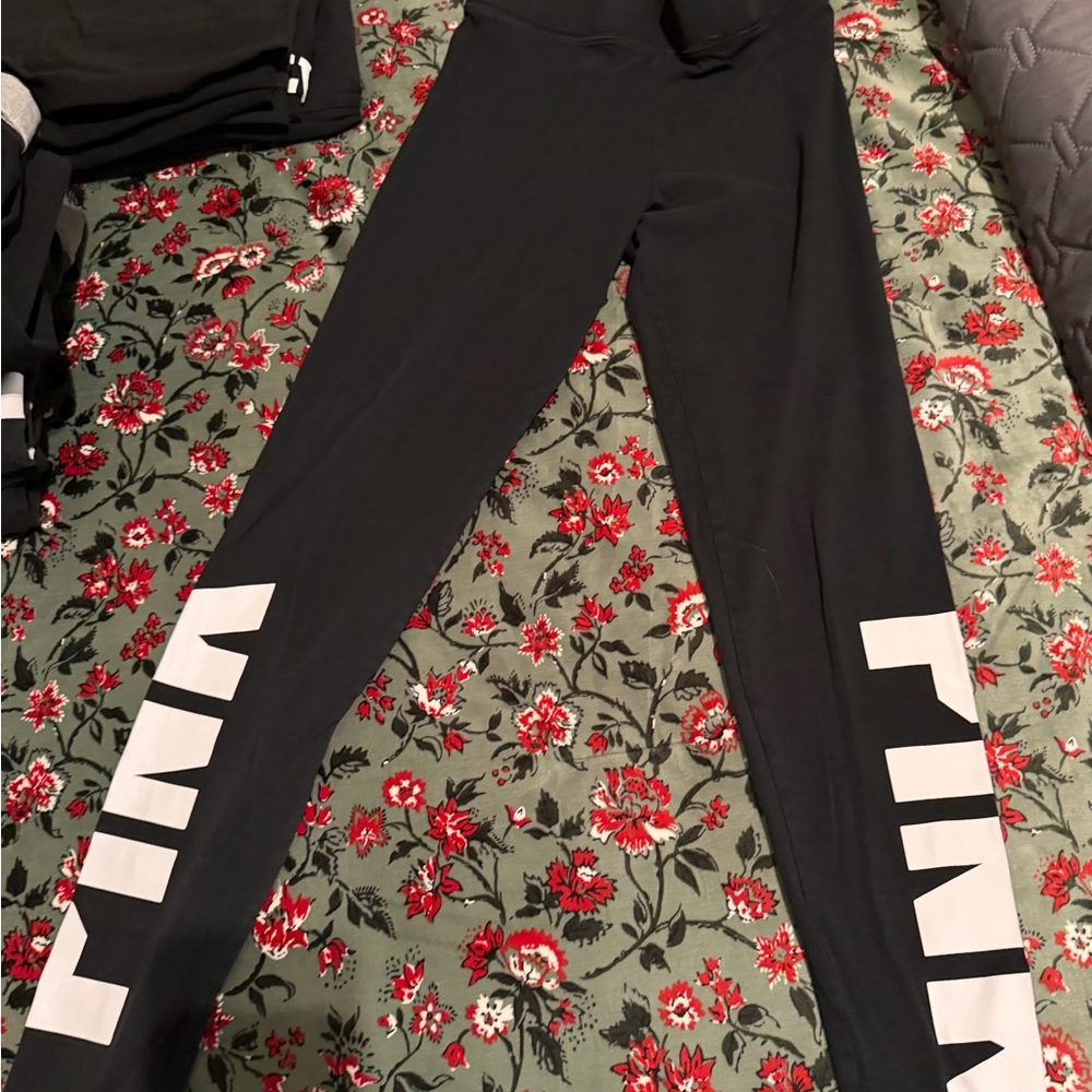 Victoria's Secret PINK Classic Black Leggings